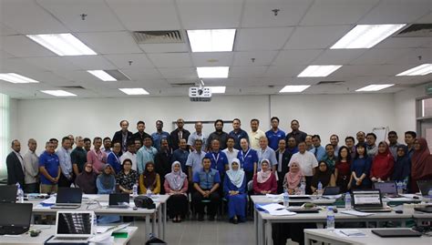 Mbot adalah satu badan yang mengiktiraf mereka yang mempunyai kemahiran. MBOT - Malaysia Board Of Technologists - BENGKEL LATIHAN ...