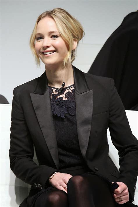 World Hot Actress Jennifer Lawrence Black Stocking At The Hunger Games Mockingjay Part 1 Press