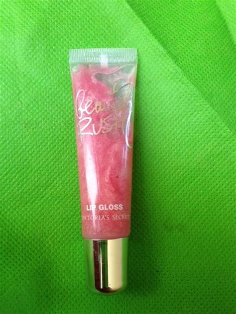 Victorias Secret Beauty Rush Lip Gloss Strawberry Fizz
