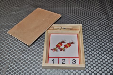 Ma Petite Fabrique Montessori Boîte Pour Les Cartes à Compter