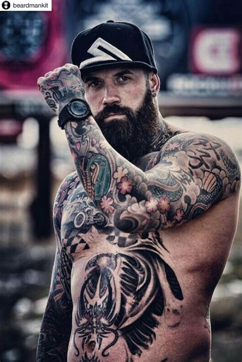 join the beard club 🔥 follow us on instagram⠀⠀⠀⠀⠀⠀ sexy tattooed men