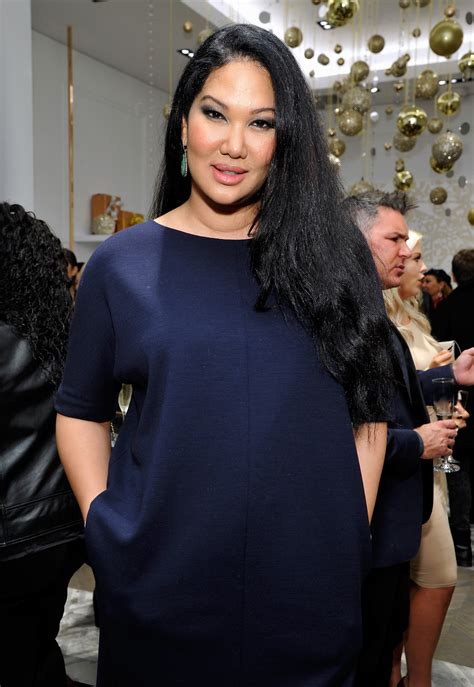 Kimora Lee Simmons Shares Cool Pic With A Cute Fan Posing In Twinning Black Hoodie And Boots