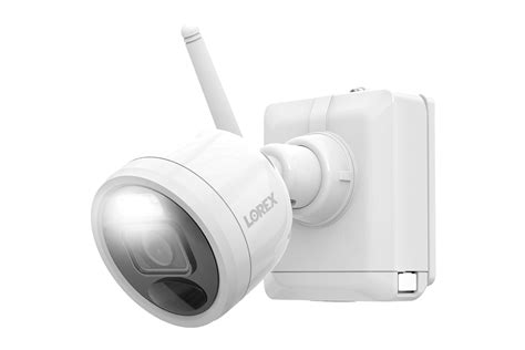 U424aa 2k Wire Free Security Camera With Active Deterrence Lorex