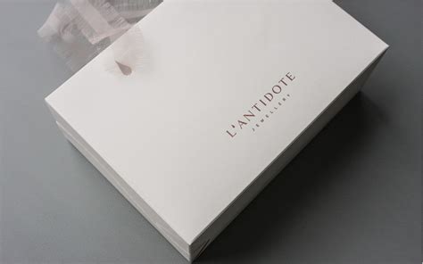 L'Antidote jewelry branding - Mindsparkle Mag | Jewelry branding, Elegant branding, Branding