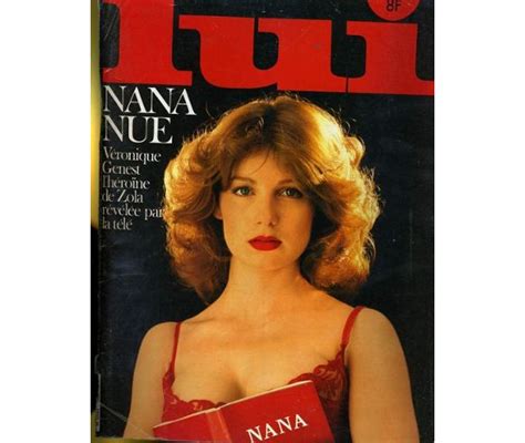 Photo Véronique Genest en couverture de Lui magazine en 1981