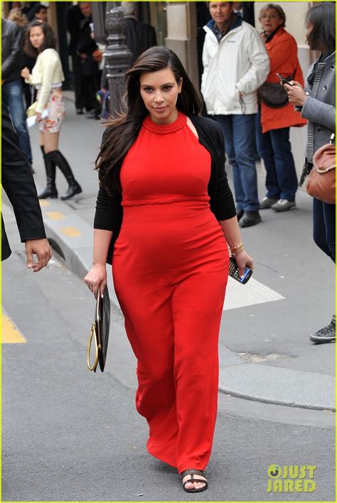 Pregnant Kim Kardashian And Kanye West Reunited In Paris Photo 2861313