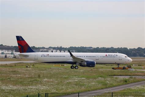 Delta Air Lines Fleet Airbus A321 200 Details And Pictures