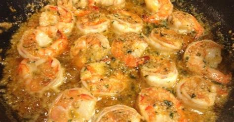 1 heat cast iron skillet and add olive oil. Red Lobster Shrimp Scampi - Yummi Recipes