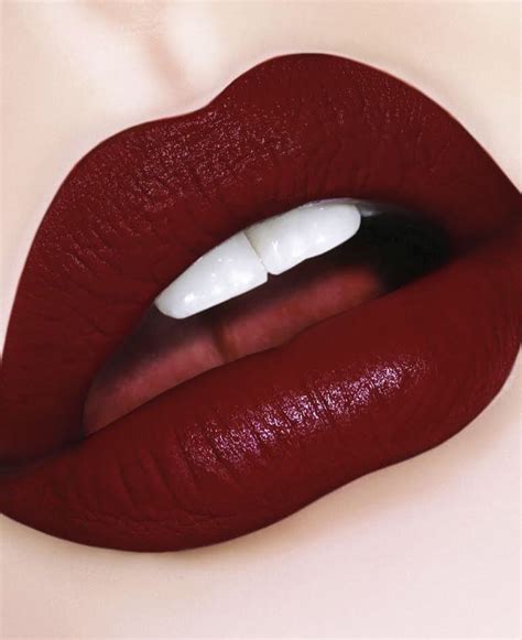 Diamond Beauty Matte Lipstick 05 Burgundy Geekylk