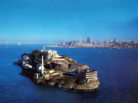Informazioni per visitare la famosa isola prigione e consigli per risparmiare su biglietti e tour. 21 marzo 1963: Chiude la prigione di Alcatraz | ItalNews