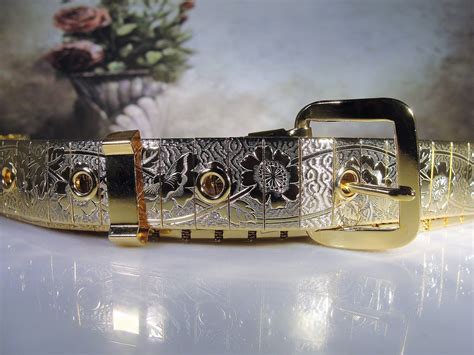 Vintage Floral Embossed Chased Gold Metal Belt 33 Inches Long