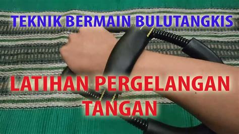 Nyeri pergelangan tangan adalah rasa sakit pada pergelangan tangan yang bisa disebabkan oleh cedera atau penyakit tertentu. Melatih Pergelangan Tangan dalam Bulu Tangkis - YouTube