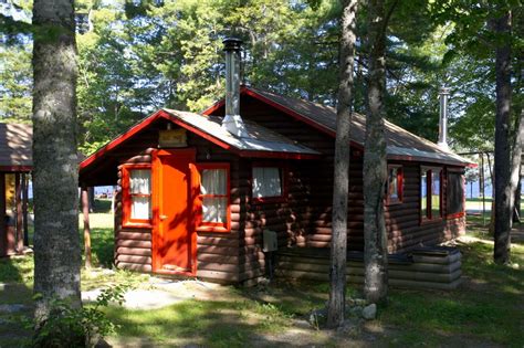Find perfect maine cabin/cottage with for sale here. Hotel, Lodging Accommodation, Cabins in maine, Baxter ...