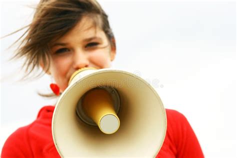 Fille Avec Le Mégaphone Image Stock Image Du Bandeau 5381275