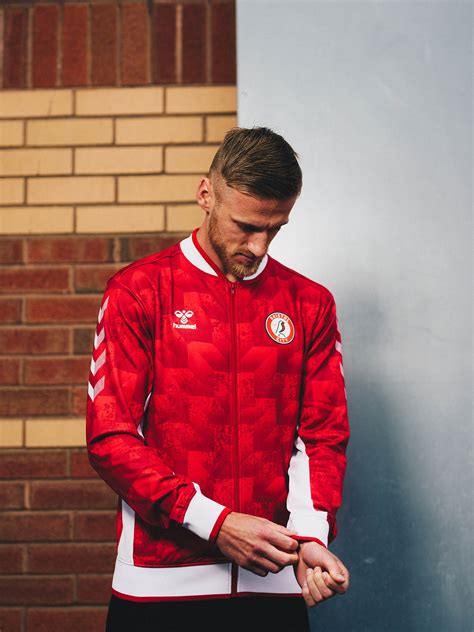139,603 likes · 4,434 talking about this. Hummel Launch Limited Bristol City 20/21 Collection ...