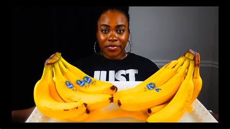 Going Bananas Challenge 10 Bananas In 10 Mins Youtube