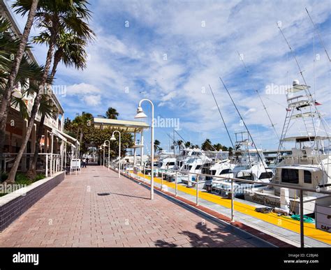 Bayside Marketplace Downtown Miami Stock Photo Alamy