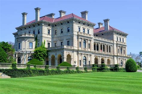 Tour Mansions By The Sea On Rhode Islands Ocean Drive Drive The Nation