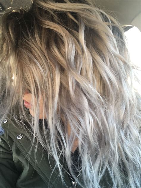 Hair Silver Blonde With Dark Roots Silver Blonde Hair Dark Roots