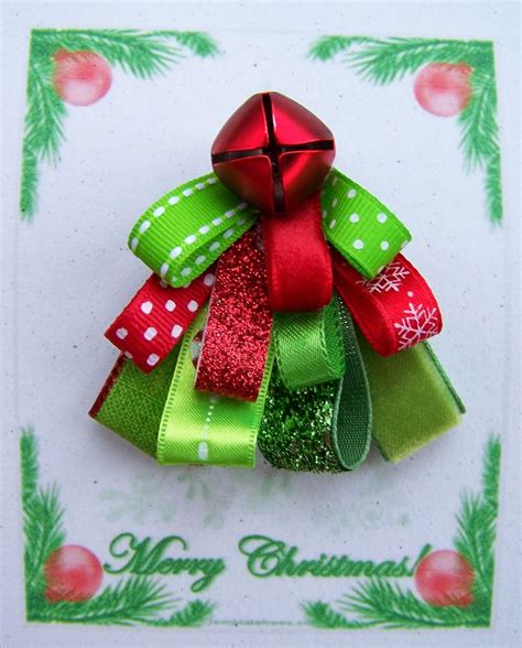 The Momoo Ribbon Christmas Tree Pins