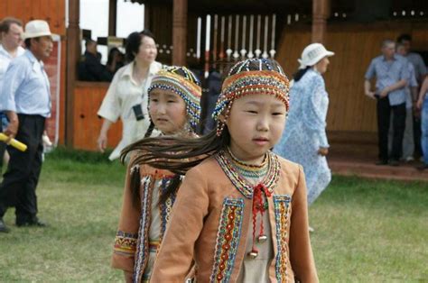 Sakha Yakut Girls In Traditional Dress