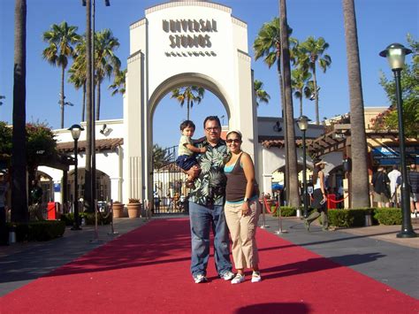 On The Red Carpet At Universal Studios Hollywood Robert Miller Flickr