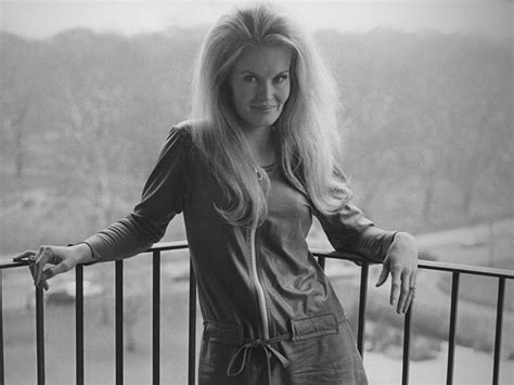 Lynn Anderson Dead I Never Promised You A Rose Garden Singer Dies