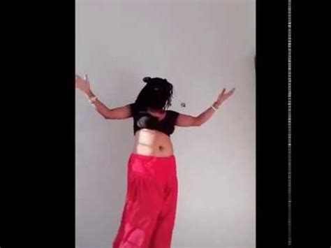 Cute Housewife Aunty Sona Bhabhi Dancing Youtube