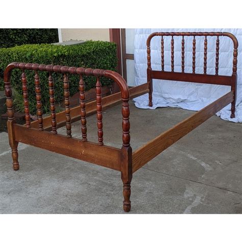 Early 20th Century Antique Jenny Lind Style Spindle Spool Twin Bed