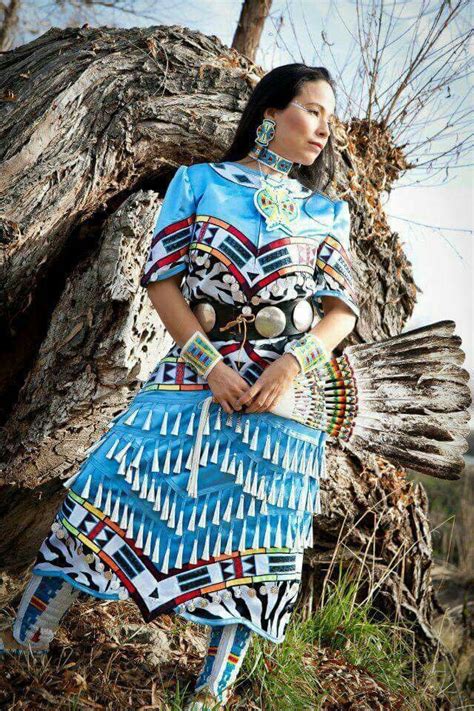 Pin By Antoinette Turner On Ndn Native American Clothing Native