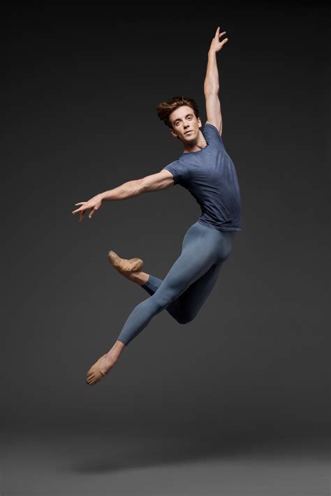 Ulrik Birkkjaer © Erik Tomasson Male Ballet Dancers Dance
