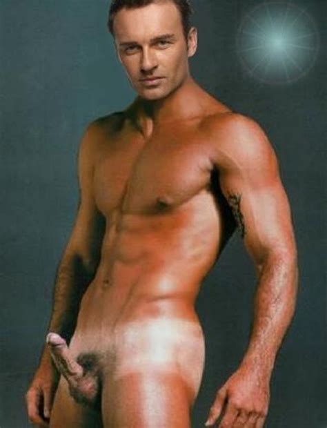 Male Celeb Fakes Best Of The Net Julian McMahon Naked Fake Pictures