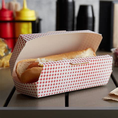 7 X 2 34 X 2 12 Red Plaid Hinged Hot Dog Containers 400case