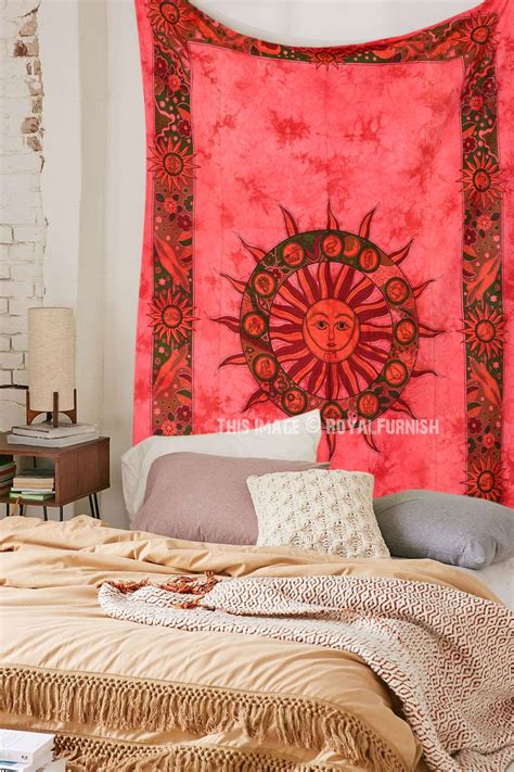 Small Red Celestial Sun Tapestry Hippie Tie Dye Tapestry Bedding Throw