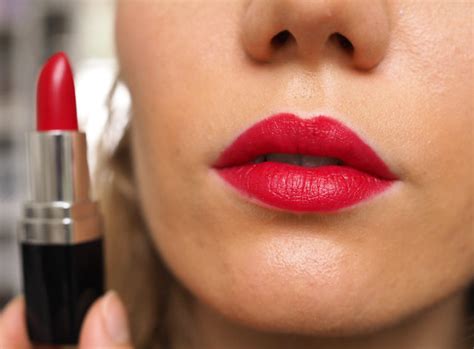 6 X The Perfect Red Lipstick Charlotta Eve