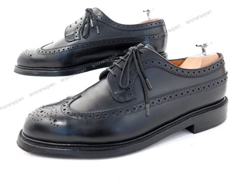 Et cela, aussi bien du côté du neuf que des produits chaussure occasion homme occasion. chaussure weston homme occasion