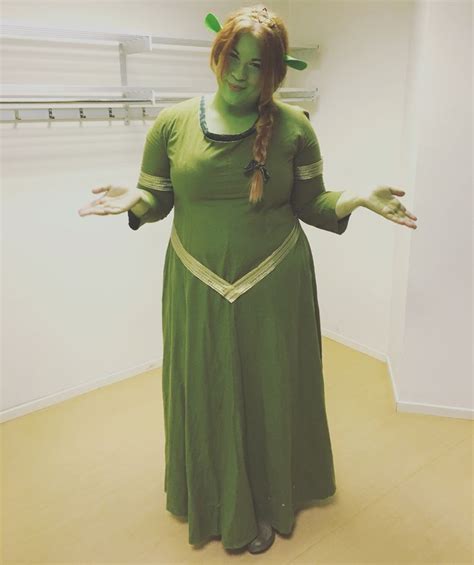 Princess Fiona From Shrek Costume Makeup Hair And Dress Cosplay
