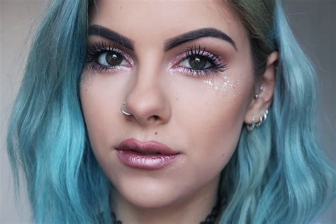 Pink Glitter Makeup Sophie Hannah