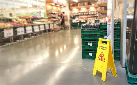 How To Keep A Retail Store Clean Carlson Building Maintenance