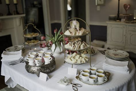 Inspiring Ideas For An Unforgettable Vintage Tea Party