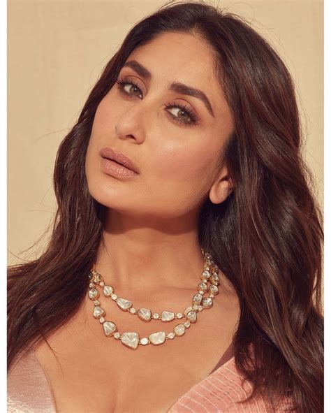 Kareena Kapoor Khan New Stills Latest Movie Updates Movie Promotions