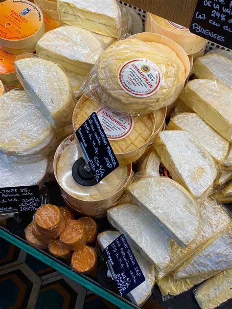 The Top 10 French Cheeses