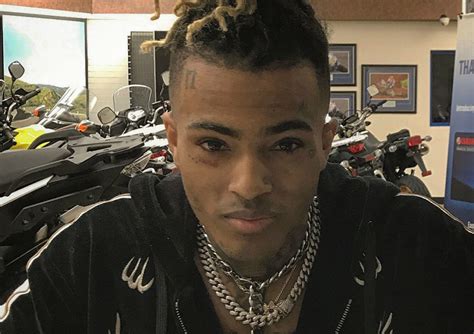 Xxxtention Pictures Xxxtentacion Pictures At The Hospital Exclusive Youtube See More Ideas