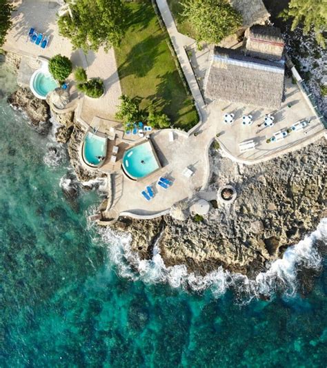 11 Best Caribbean Snorkeling Resorts Youll Love Tropikaia