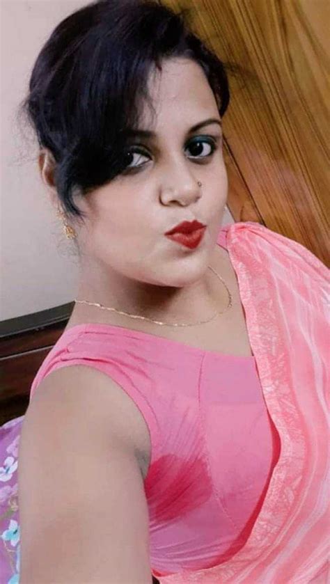 Indian Bhabhi • Sharechat Photos And Videos