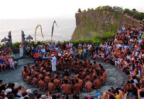 Indonesia Bali Kecak And Fire Dance At Uluwatu Temple At Sunset Zeotrip