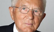 Aldi co-founder Karl Albrecht dies aged 94 | Daily Mail Online