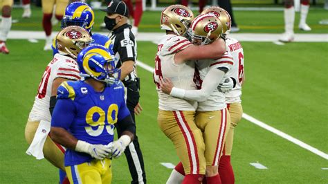 Es ist eine große sache, wenn ihr sohn oder ihre tochter heiratet. Aaron Donald : Aaron Donald Destroyed The Seahawks Offense In The Rams 42 7 Win The Ringer ...