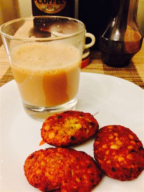 Paripppu Vada Dal Vada And Chaya Tea A Typical Kerala Snack For
