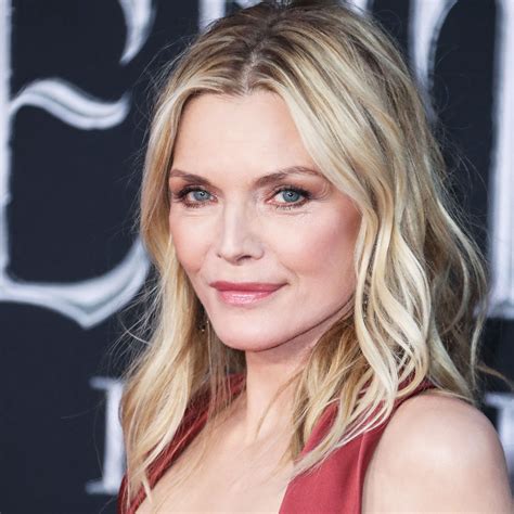 Michelle Pfeiffer Shows Off Her Age Defying Glow In New Makeup Free